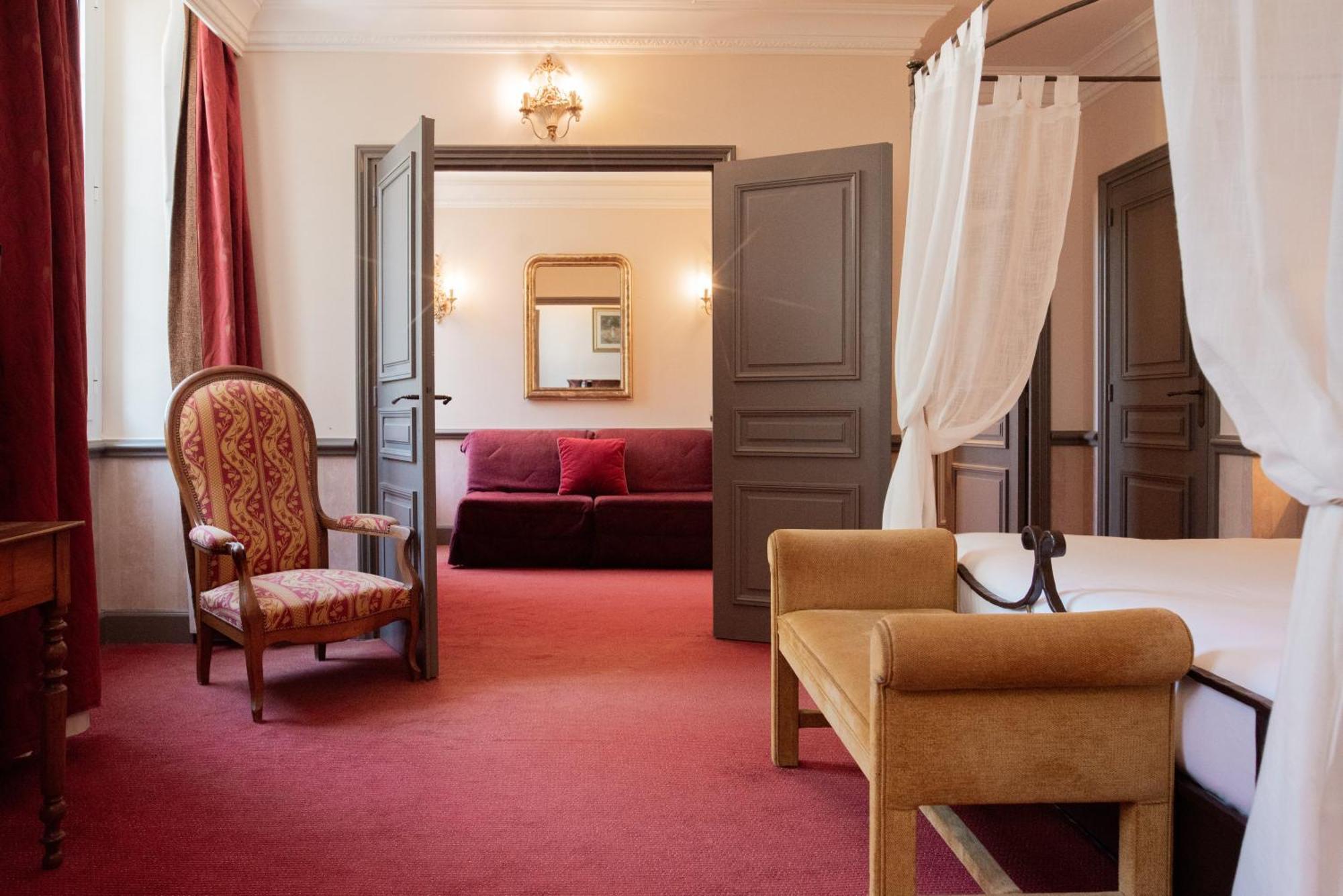 Chateau Des Comtes De Challes Экстерьер фото