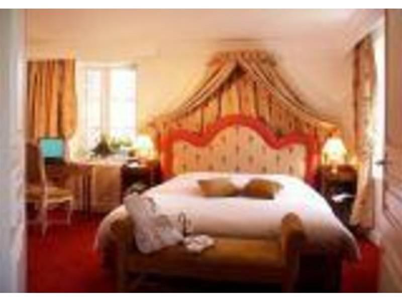 Chateau Des Comtes De Challes Экстерьер фото